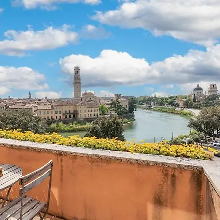 Appartement Domus - Residenza Ponte Pietra Vérone