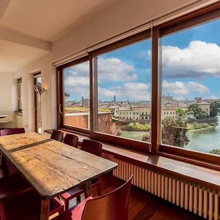 Domus - Residenza Ponte Pietra Verona