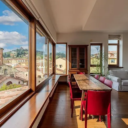Domus - Residenza Ponte Pietra * Verona