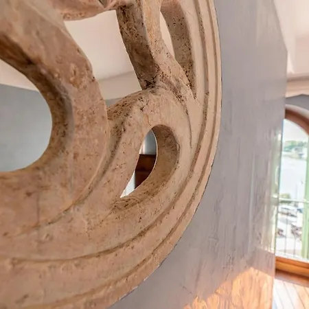 Domus - Residenza Ponte Pietra Apartment *